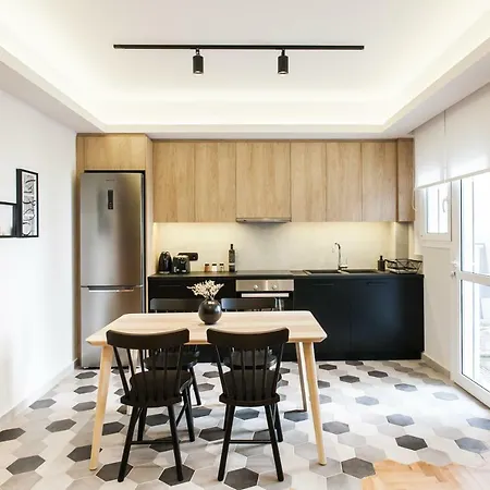 Modern Minimalist 3bd In Hilton District By Upstreet Athens